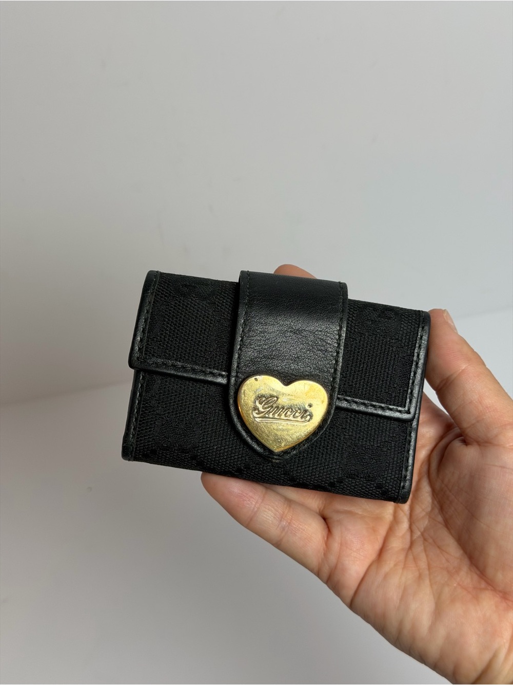 Gucci Heart Logo Monogram Canvas/Leather Key Holder Case